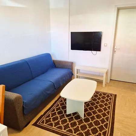 Gremberghoven Apartment *