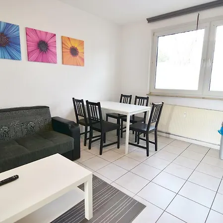 Gremberghoven Apartment *